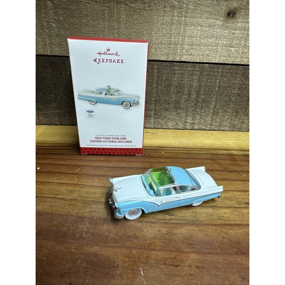 Hallmark Keepsake Ornament 1955 Ford Fairlane Crown Victoria Skyliner In Box